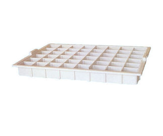 Bandeja plástica de la medicina de los accesorios de la cama de hospital con la caja 513*360*50m m de 48 casos