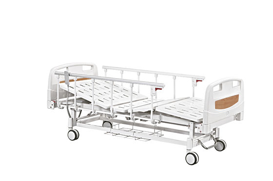comprar Cama de hospital manual central manual inestable de la rueda de control del tablero de cabeza de dos del cuidado PP de la cama Fabricación en línea