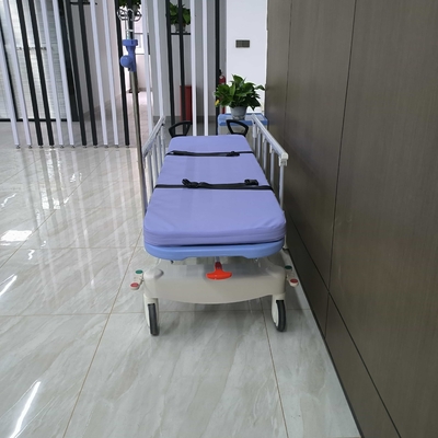 Acceso a las instalaciones sanitarias y hospitalarias