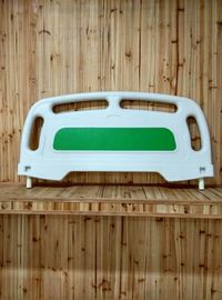 Cabecero laminado de la cama de hospital de los PP del panel, piezas de madera verdes de la cama de hospital
