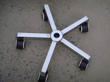 Soporte médico de la infusión de los accesorios del acero inoxidable IV poste para la base inferior