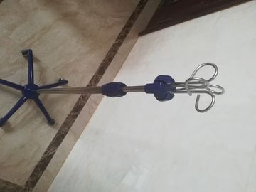 Cosas fáciles inoxidables de la caída de Moviable de los accesorios desprendibles del intravenoso poste en lecho de enfermo