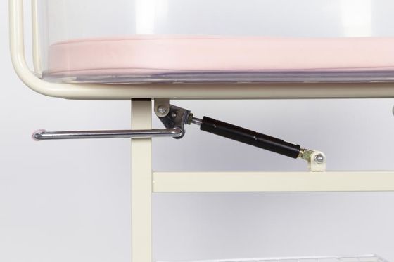 Ángulo del lavabo del bebé del ABS que ajusta la cama de bebé de alta calidad del hospital del cojín de la esponja de la manija