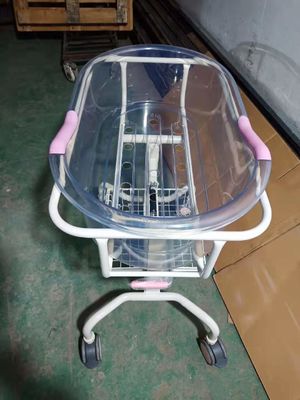 Ángulo del lavabo del bebé del ABS que ajusta la cama de bebé de alta calidad del hospital del cojín de la esponja de la manija