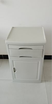 Gabinete ajustable de la mesita de noche de la mesita de noche médica del ABS blanco
