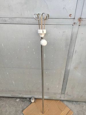 Muebles de acero inoxidables del hospital del tenedor del goteo del soporte IV del goteo de la cama paciente