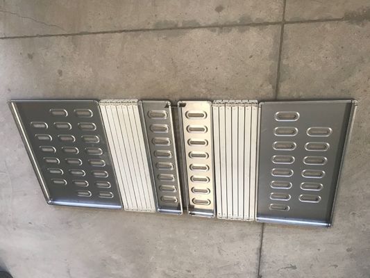 El panel médico del tablero de la cama de hospital del metal de los accesorios de la cama de hospital cuatro porciones