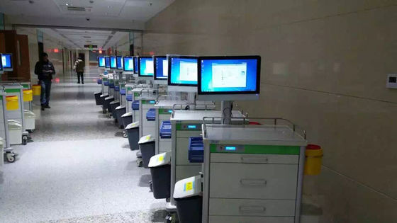 Carros de la medicación del ordenador para la carretilla del puesto de trabajo del hospital eléctricamente