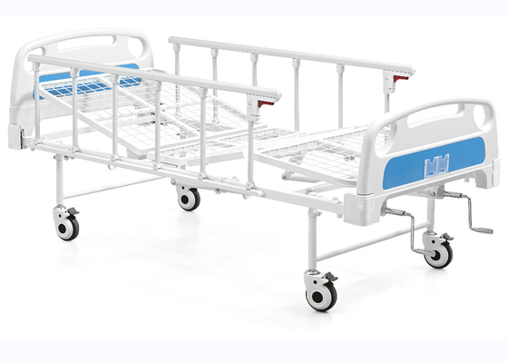 Hospital manual del eje de balancín doble del metal cama blanco y azul